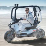 ب ام و ویژن CE؛ اسکوتری که کلاه ایمنی نمی‌خواهد